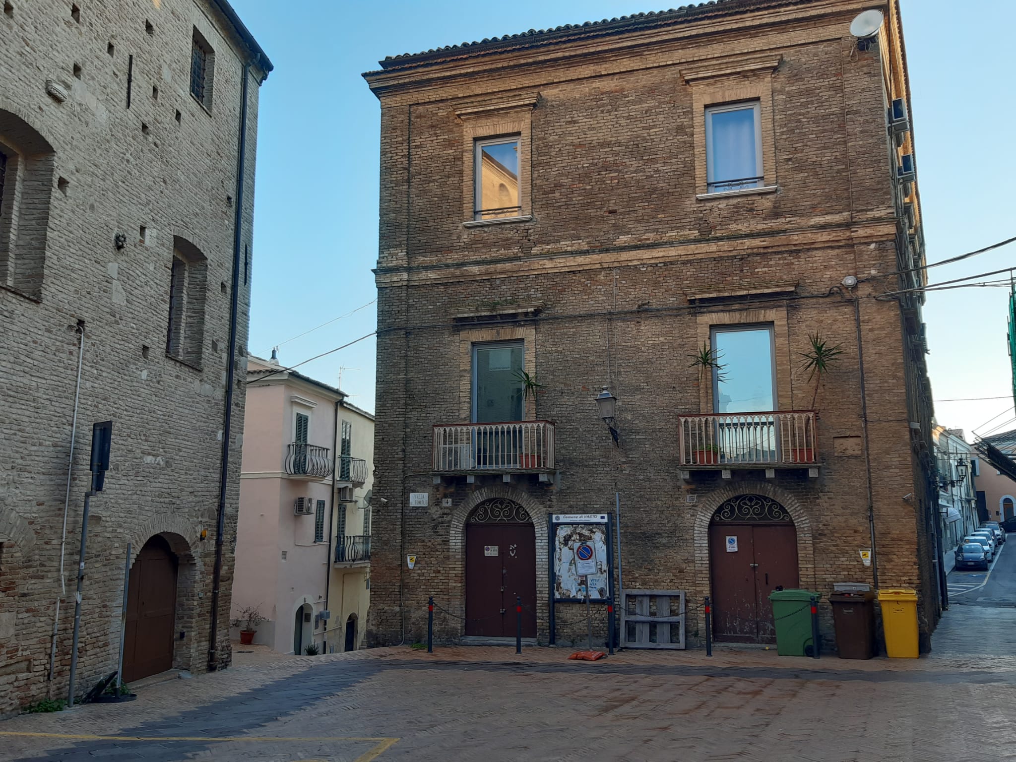 Piazza del Tomolo