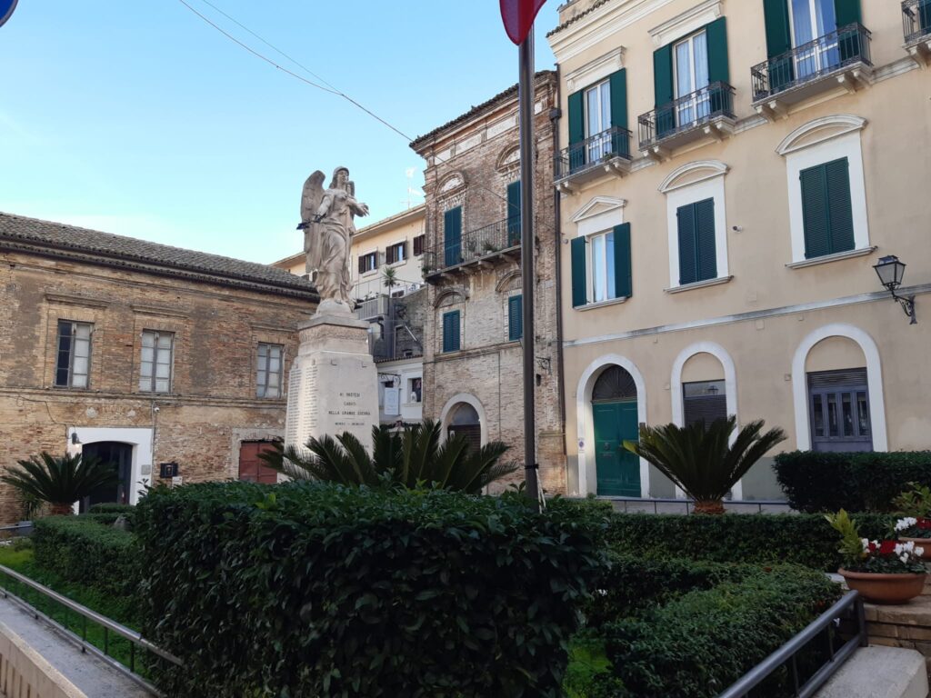 piazza Caprioli